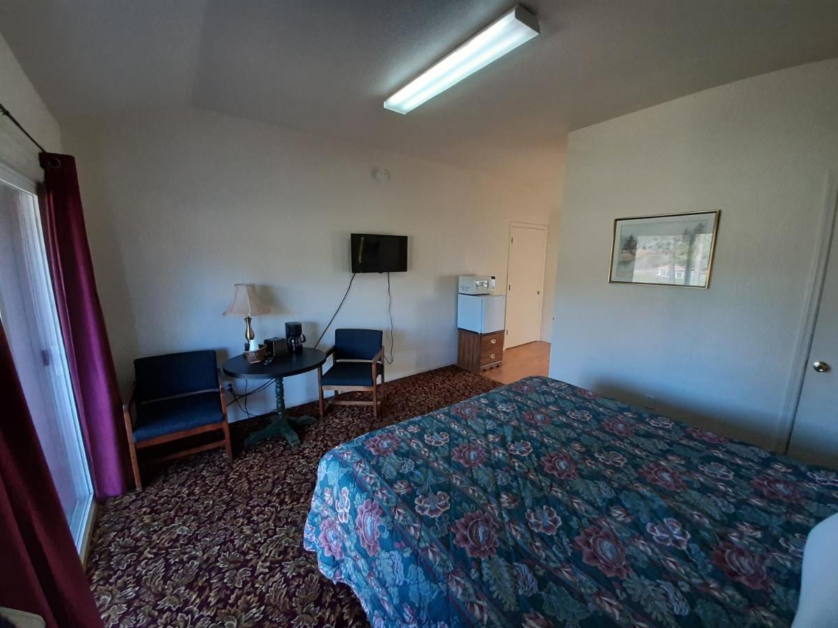 גראס ואלי Alta Sierra Village Inn חדר תמונה